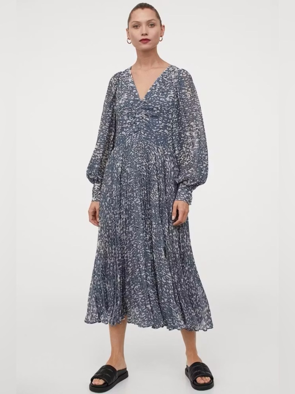 H&M Long Sleeve Midi Dress size L